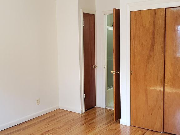 5th image of 70-50 153rd St Floor 1