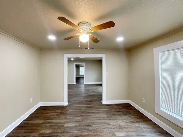 1107 Hall St, McKinney, TX 75069
