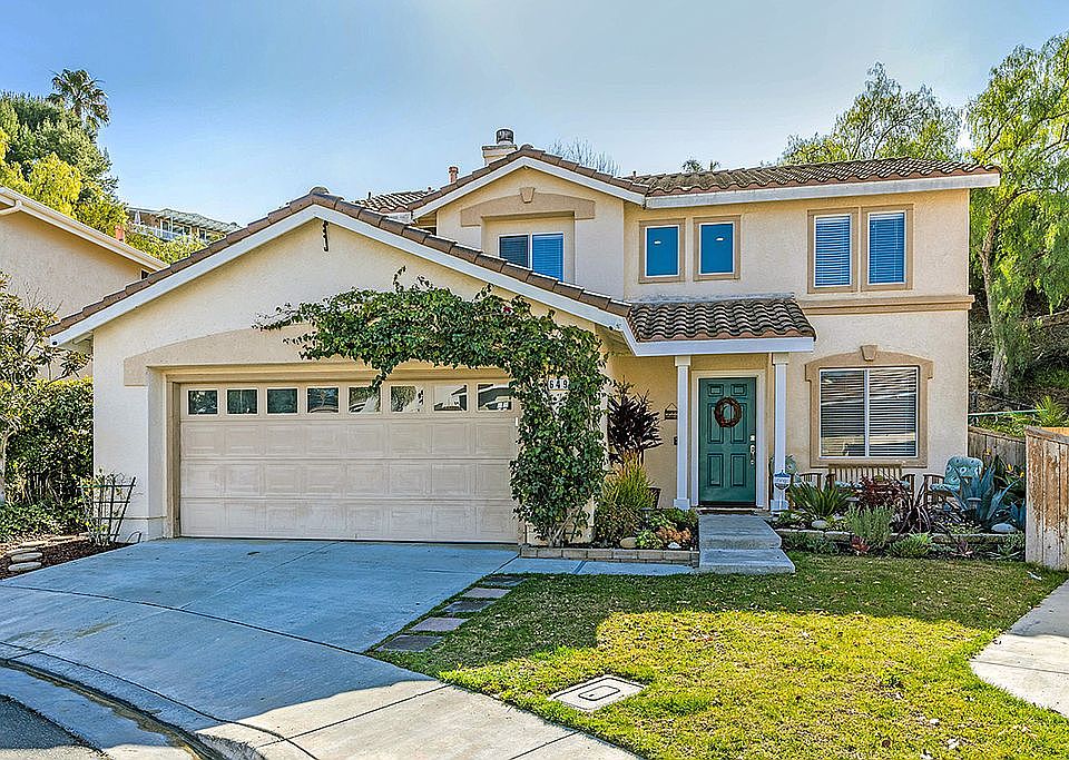 1st image of 649 Hillhaven Dr