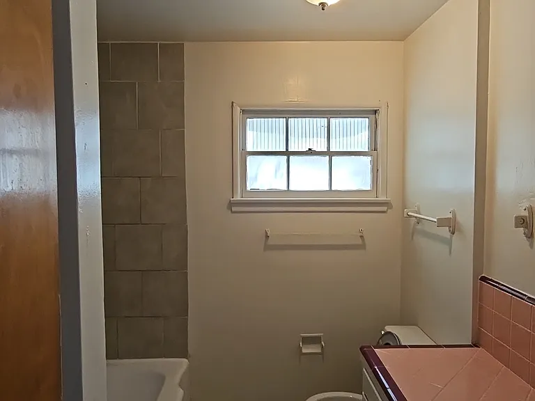 44928 Kingtree Ave — Photo 17