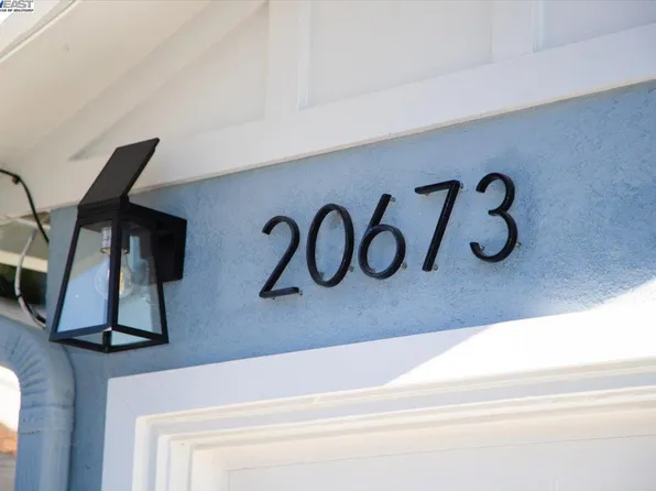 20673 Forest Ave, Castro Valley, CA 94546