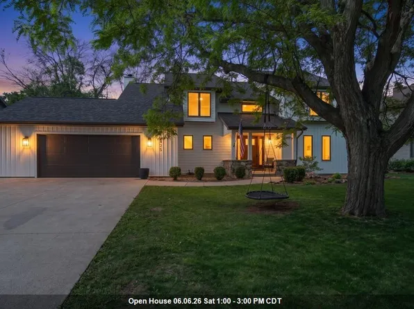 1825 Eagle Dr, Neenah, WI 54956