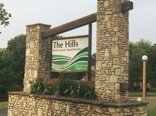 2300 Chalet Trl #R-2, Kerrville, TX 78028