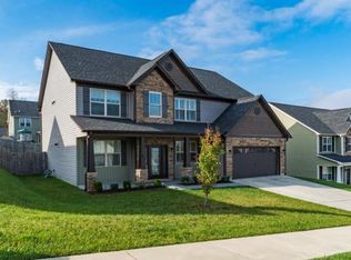 843 Hackney Rd, Johnson City, TN 37615