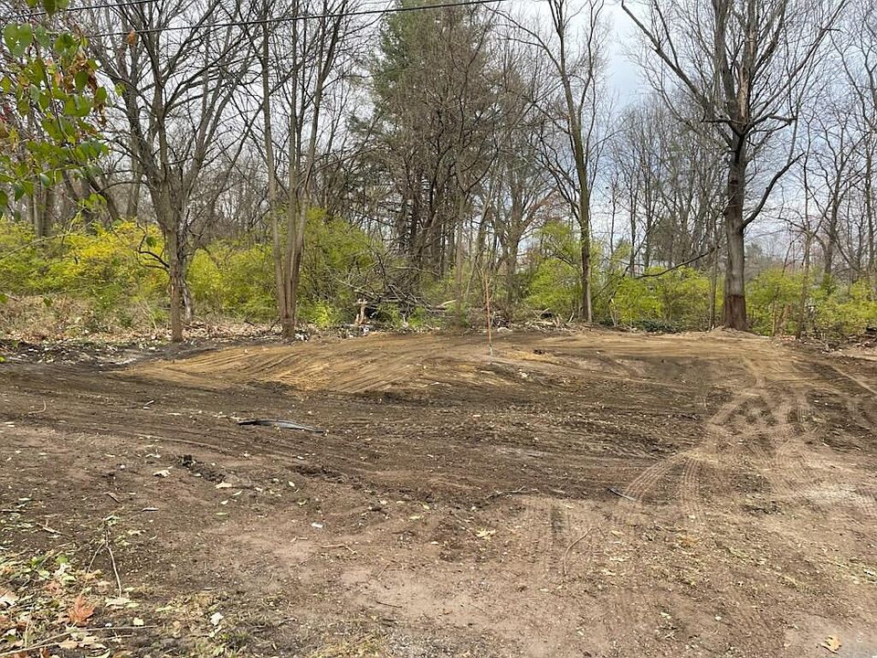 1st image of 20064 Wooddale Ave