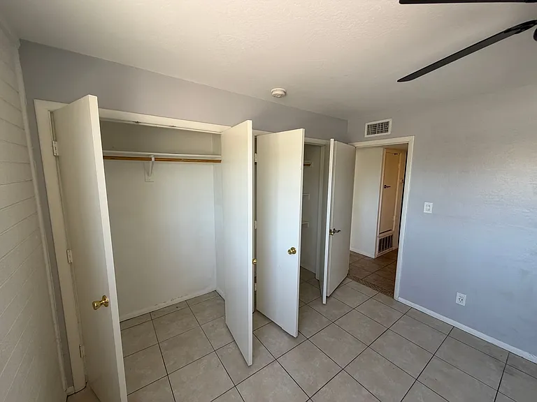 2150 W Missouri Ave #109 — Photo 11