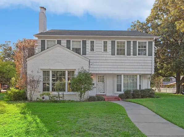 701 S Lindsay St, Gainesville, TX 76240