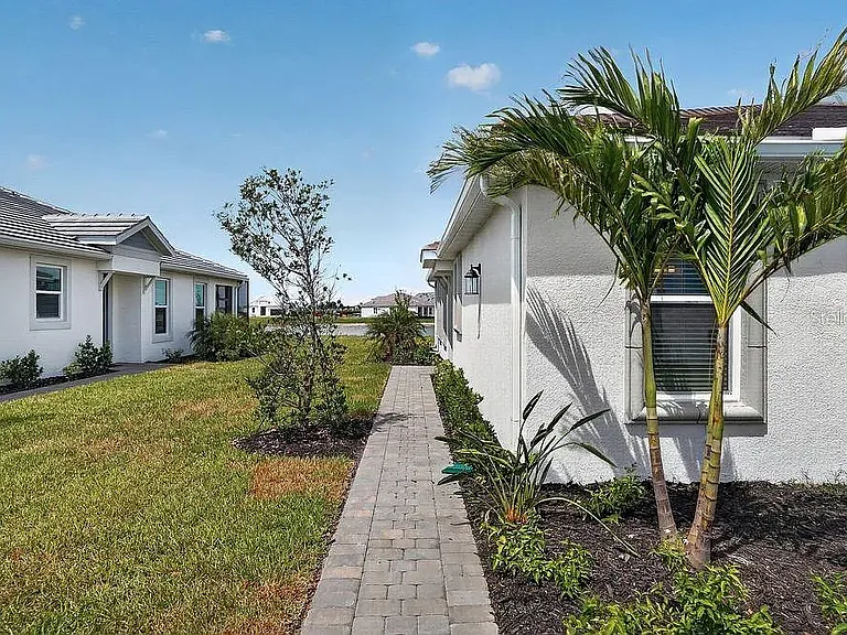 7758 Waning Moon Way — Photo 3