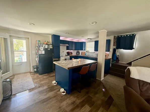 805 E Bridge St, Wausau, WI 54403
