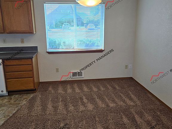5th image of 1268 State Route 505 APT 13
