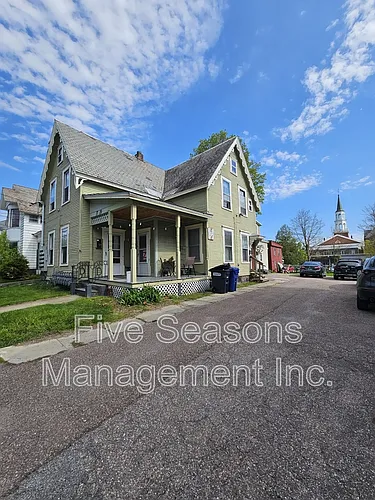 19 Grant St Photo 1