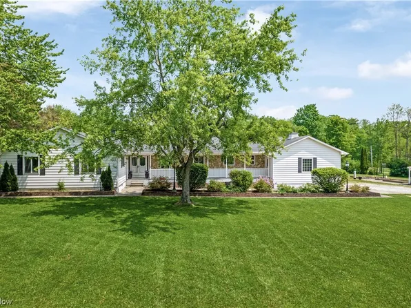 11711 Fowlers Mill Rd, Chardon, OH 44024