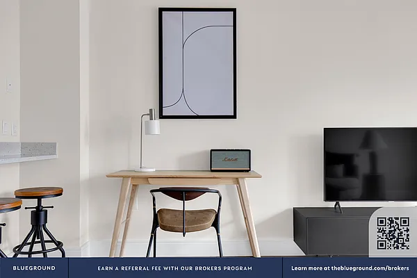 Rented by The Blueground | media 4