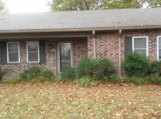 215 Robin Ln, Walnut Ridge, AR 72476