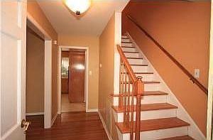 2nd image of 779 Selkirk Dr