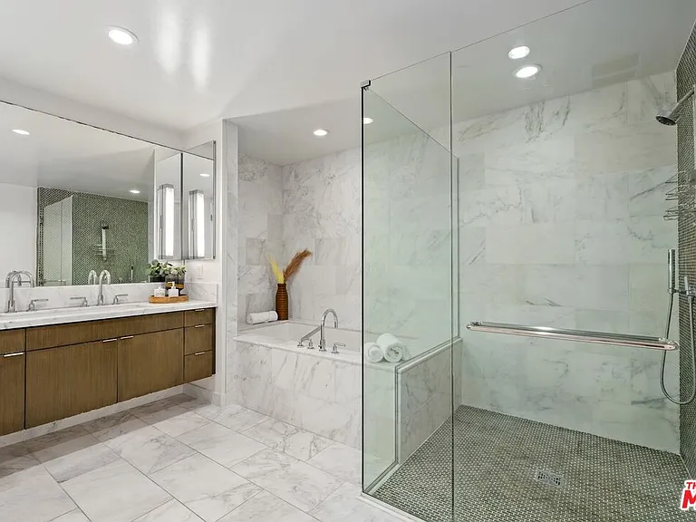 1705 Ocean Ave #206 — Photo 18