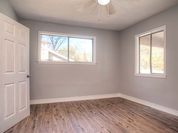 4th image of 3575 Rockwood Ave #1