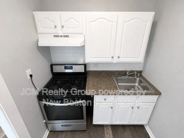 38 Neptune St, Lynn, MA