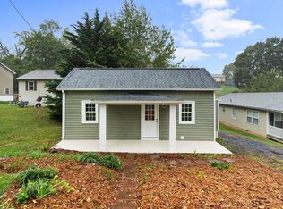 112 Guy St, Staunton, VA 24401