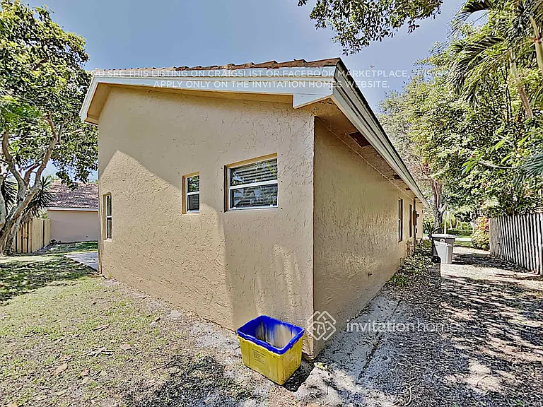 8640 Tourmaline Blvd — Photo 15