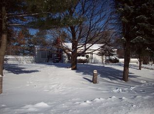 919 Edgewater Ave, Shoreview, MN 55126