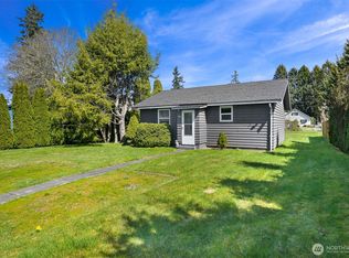 1056 Harrison Avenue, Blaine, WA 98230