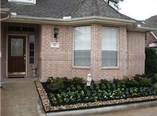 67 Champion Villa Dr, Houston, TX 77069