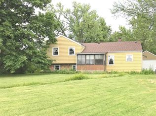 13717 Washington St, Woodstock, IL 60098