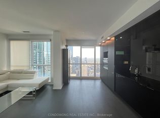 70 Temperance St #4411, Toronto, ON M5H 0B1