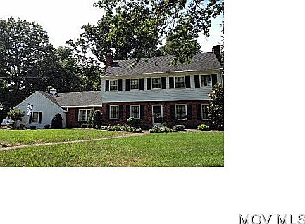1st image of 13 Willowbrook Dr
