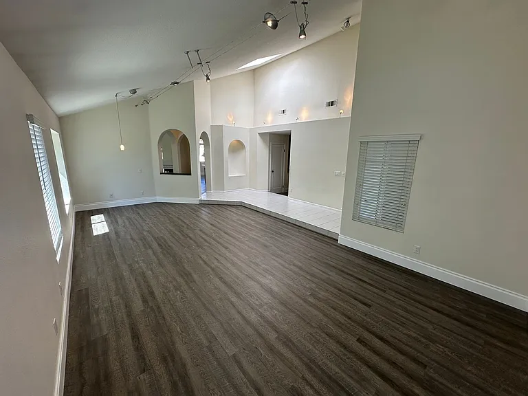 4982 Wildwood Dr — Photo 7