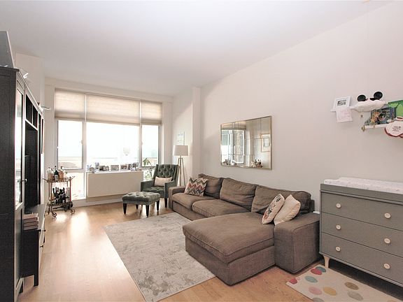 3rd image of 189 Schermerhorn St APT 2G