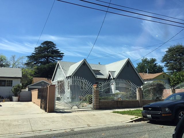 1st image of 622 Omelveny Ave