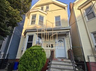 50 S 12th St #2B, Newark, NJ 07107