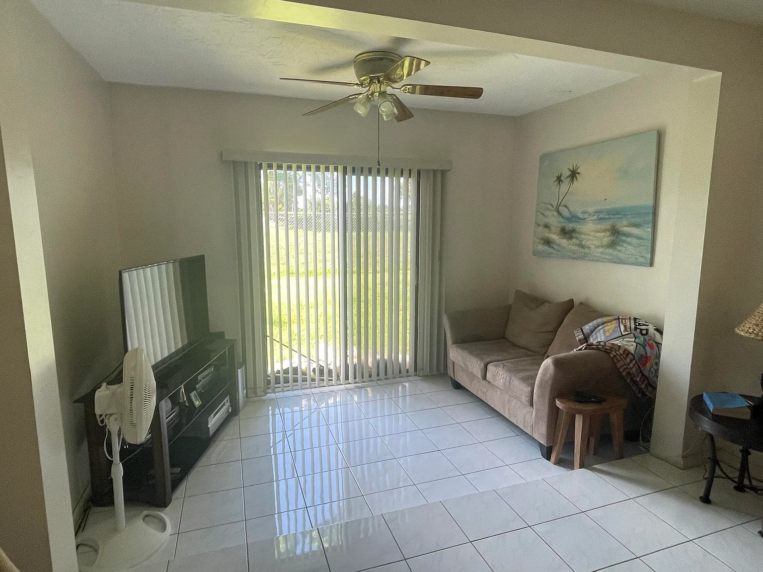2 bed, 2.0 bath, 1010 sqft, $2,300 — Photo 3