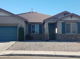 9054 Seal Beach Dr, Hesperia, CA 92344