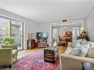 99 Pearl St APT 2, Charlestown, MA 02129