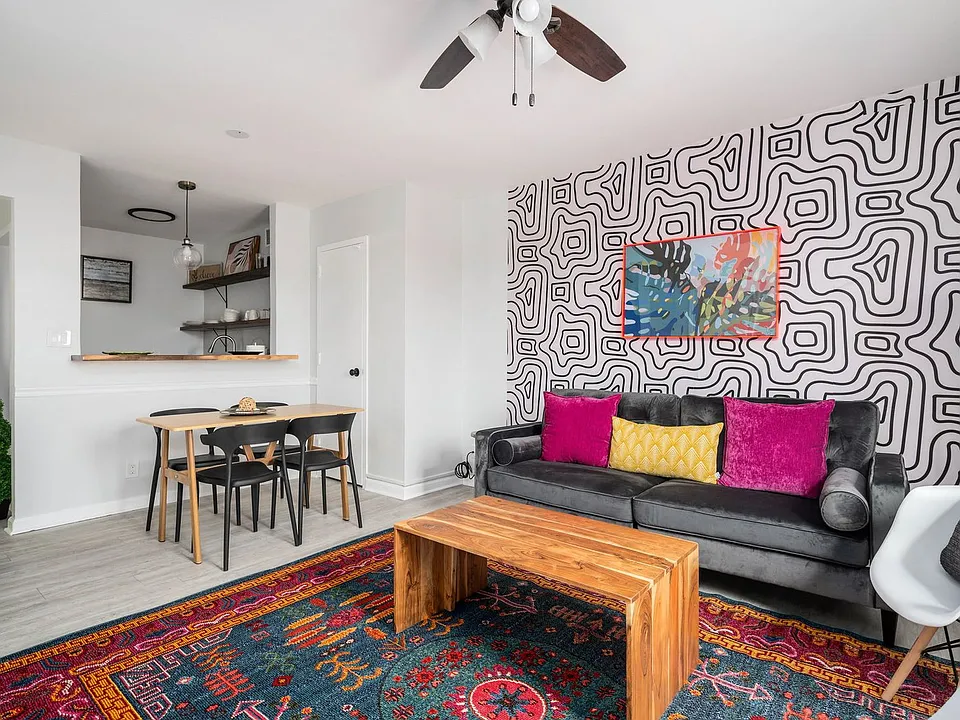 215 Piedmont Ave NE #ID1299412P