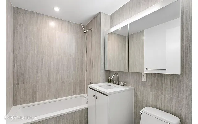 Rented by Douglas Elliman | media 28