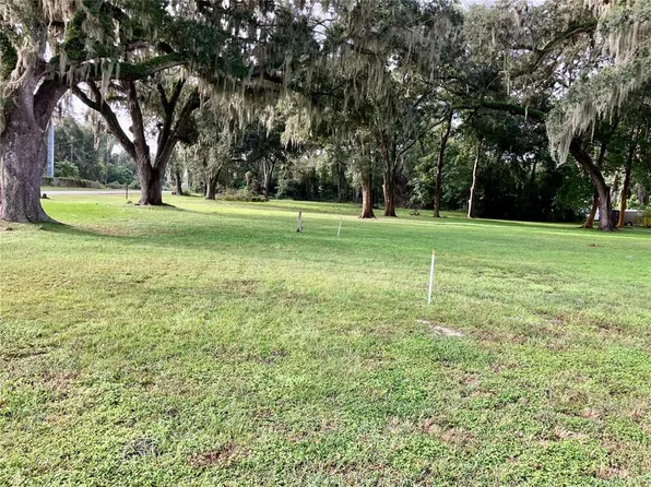 2297 E County Road 470, Sumterville, FL 33585