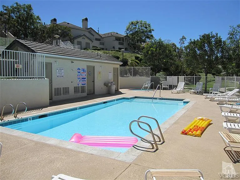 1043 Waltham Rd #D — Photo 13