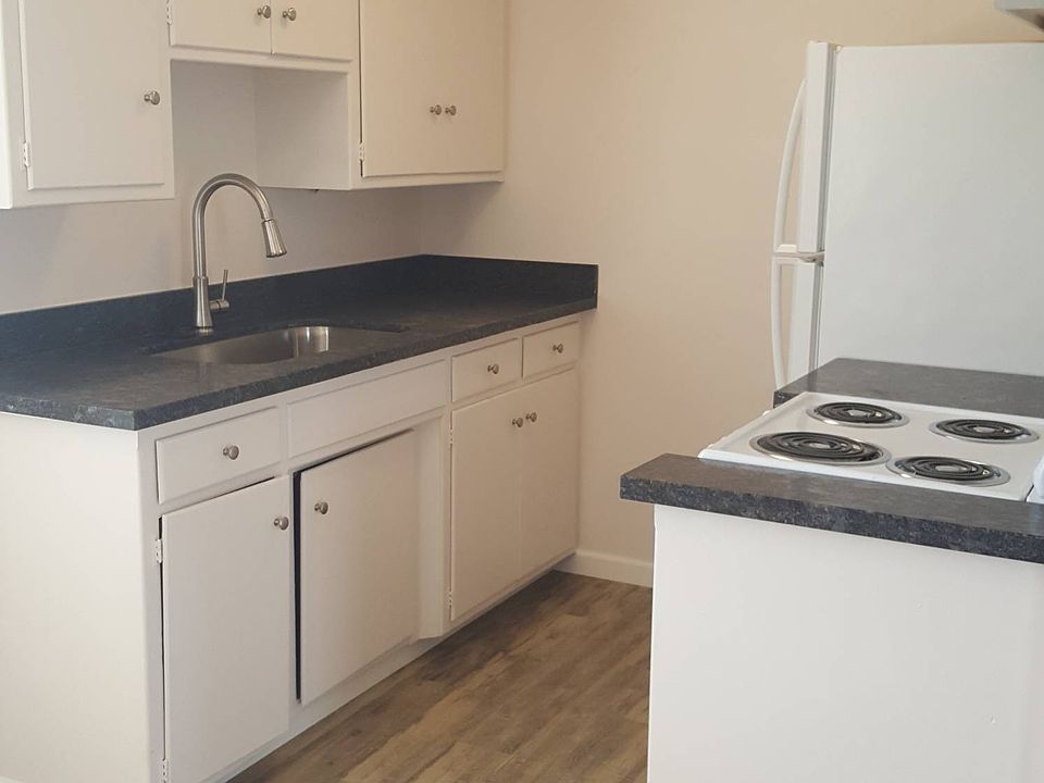 1st image of 500 King Ave #24