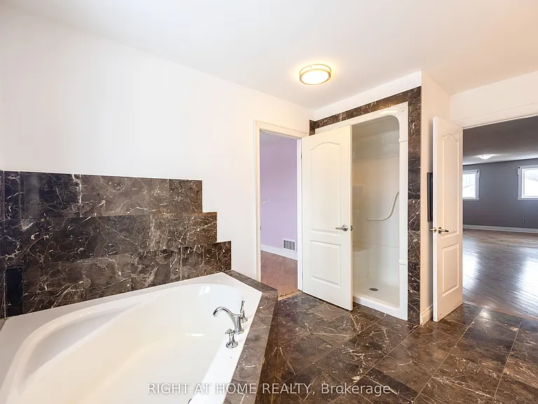 1215 Lowrie St — Photo 21
