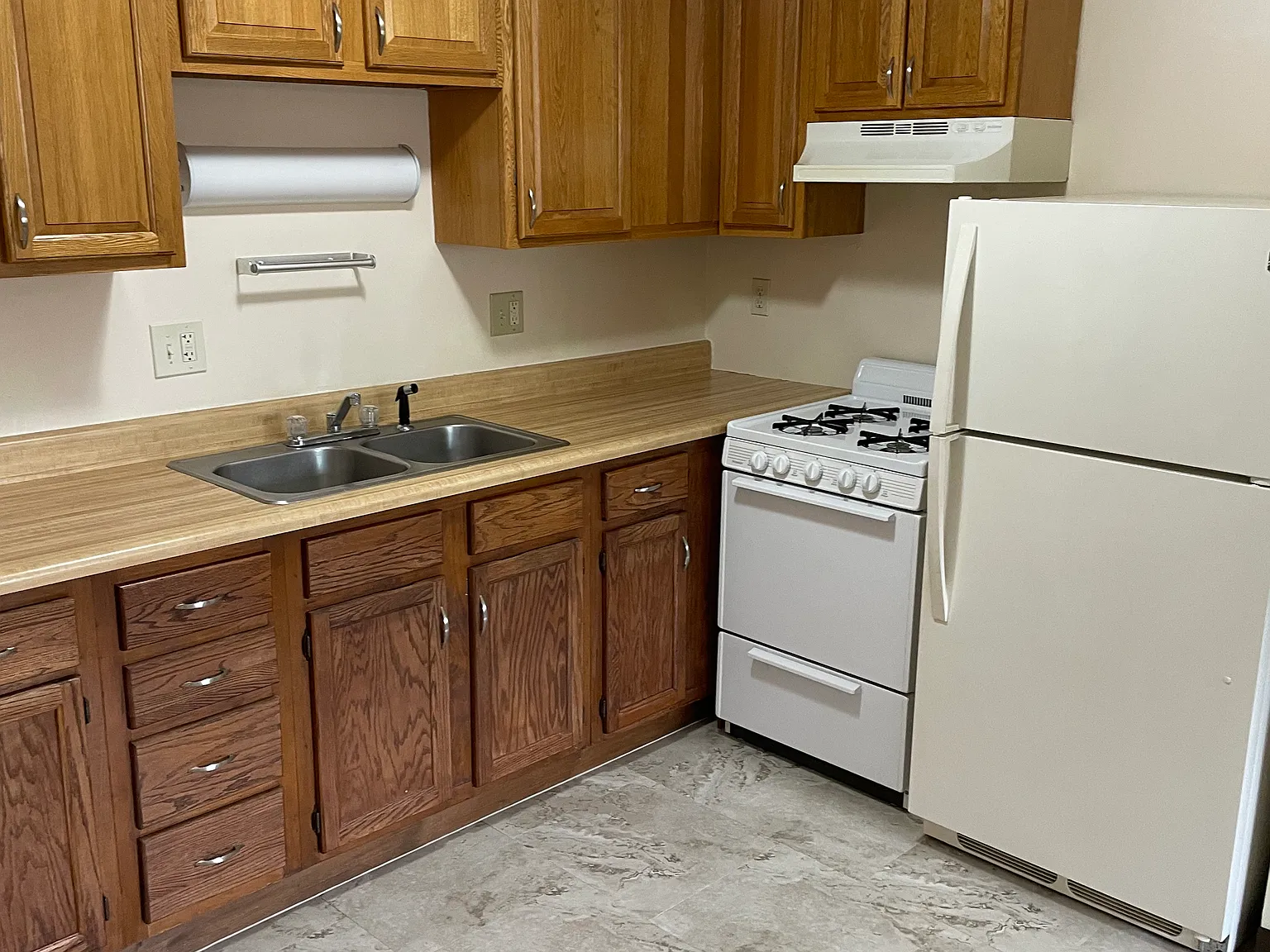 1 bed, 550 sqft, $1,350 — Photo 2