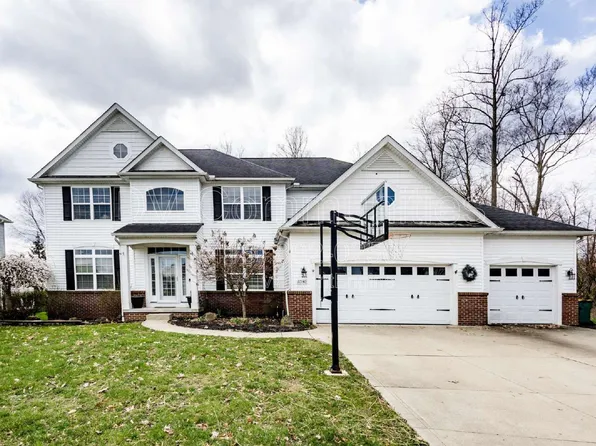 8240 Talbot Cir, Mentor, OH 44060