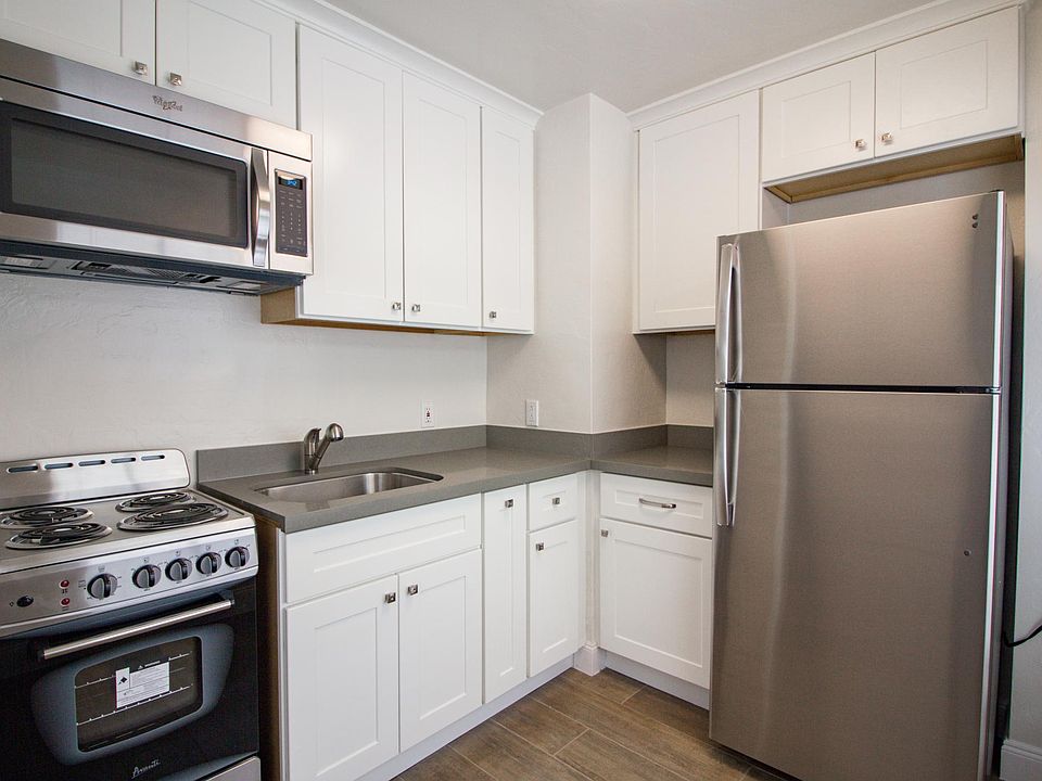 1st image of 2250 Buchanan St APT 3