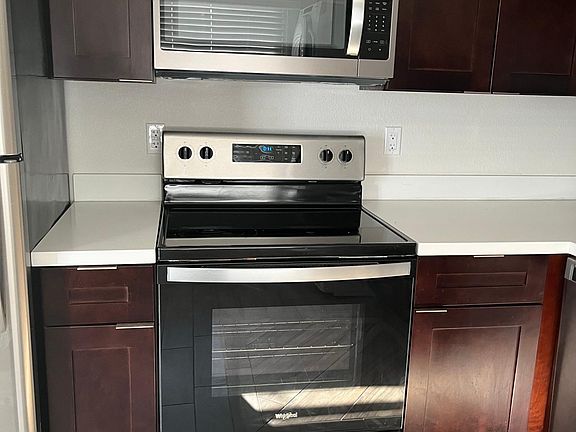 3rd image of 813 E Marlette Ave APT 4