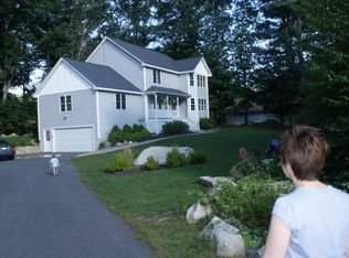 3 Mohegan Cir, Milford, MA 01757