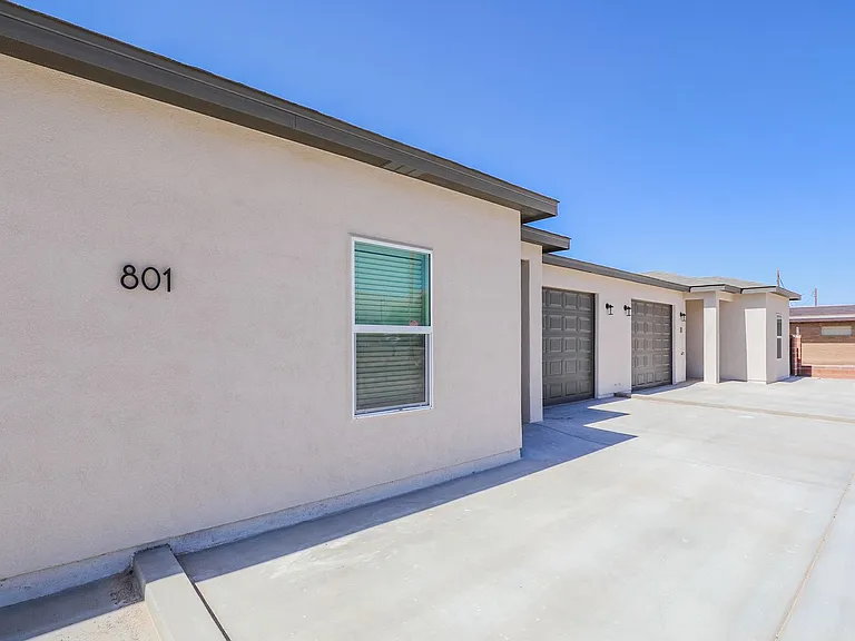 801 Filipino Ave #C — Photo 10
