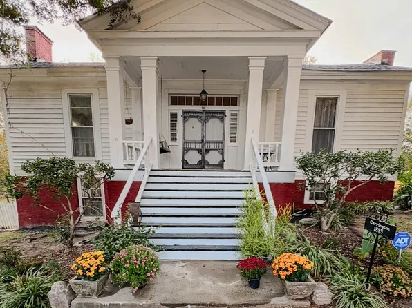 501 S Meridian St, Aberdeen, MS 39730